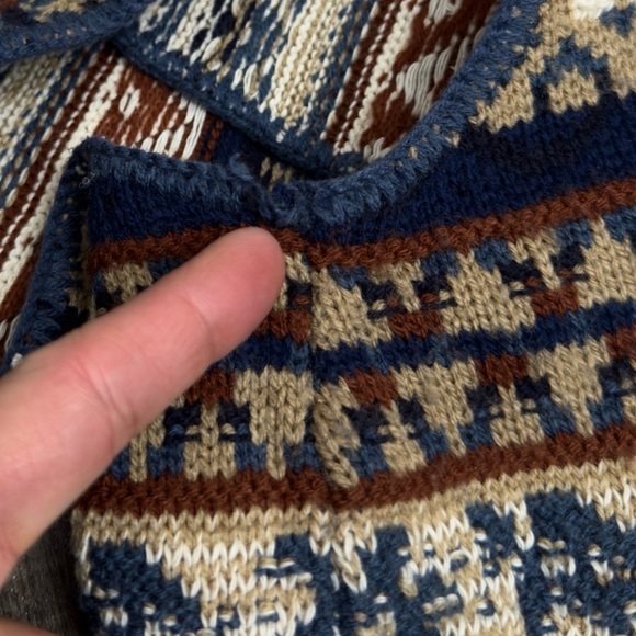 Vintage Cape Isle Knitters Sweater Vest - Picture 5 of 5